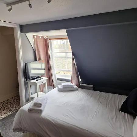 The Mariners House 3* Scarborough