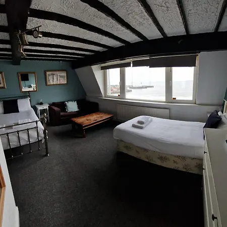 The Mariners House 3* 스카버러